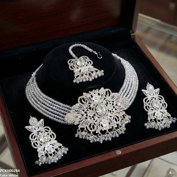 Round Flower Pearl Drop Choker Set